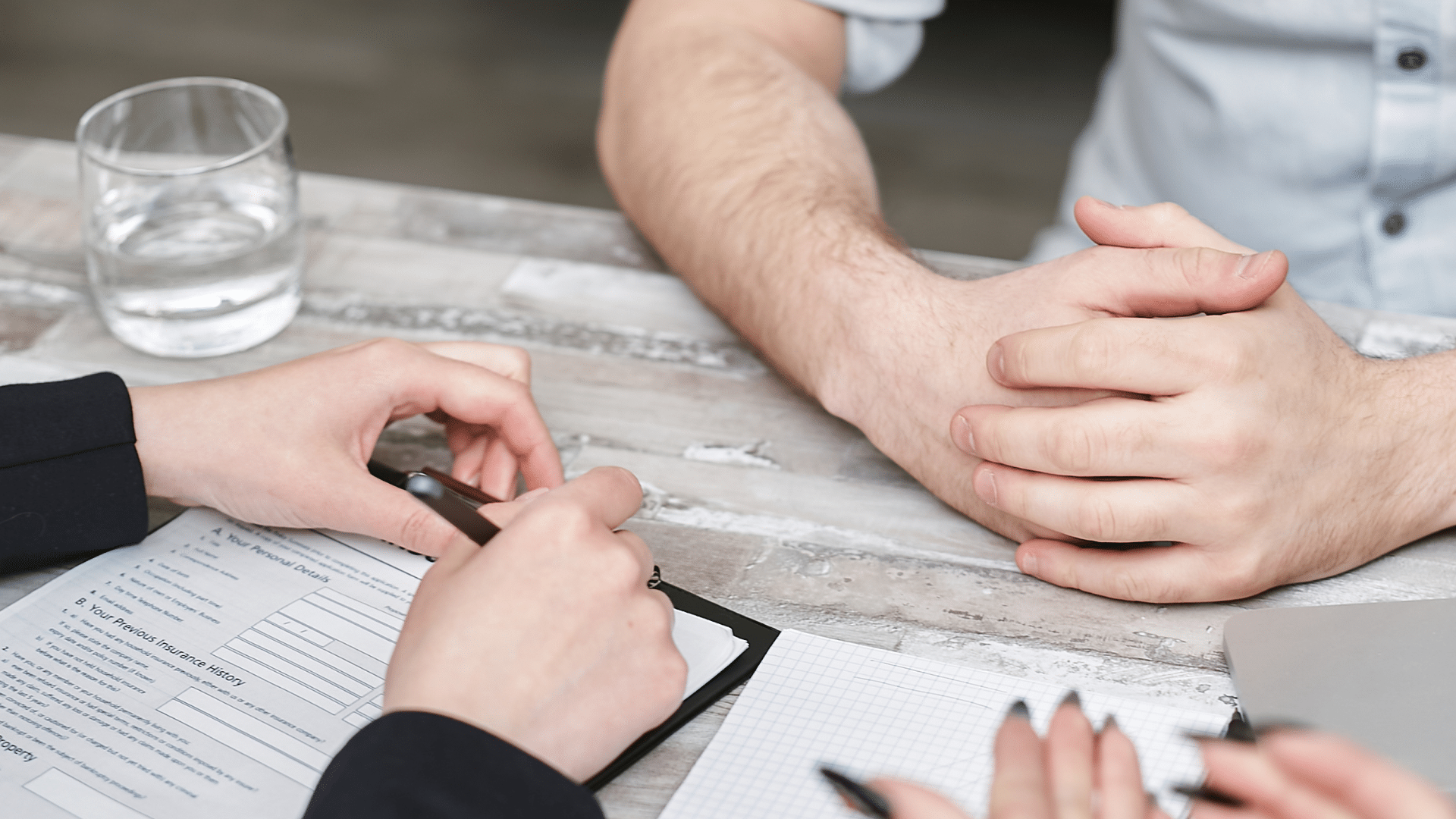 obligación negociar con okupas